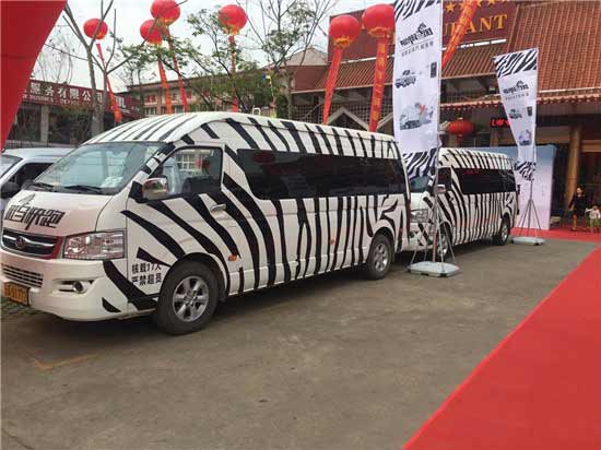 昆明最大新能源物流車運(yùn)營(yíng)商落地昆明5年投5000臺(tái).jpg